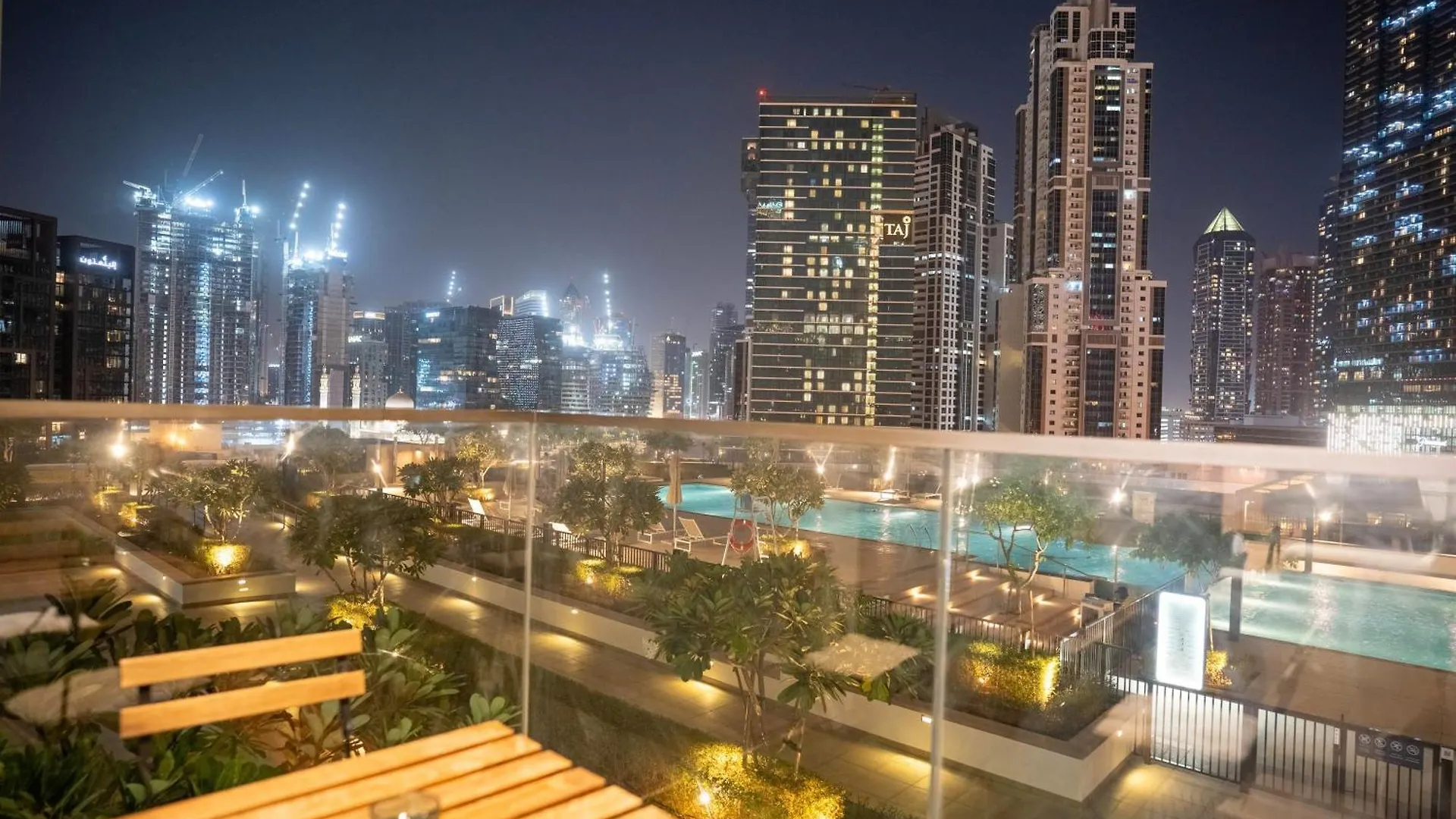 Tick - Burj Crown Luxury 2Br W Balcony & Pool View Lejlighed Dubai