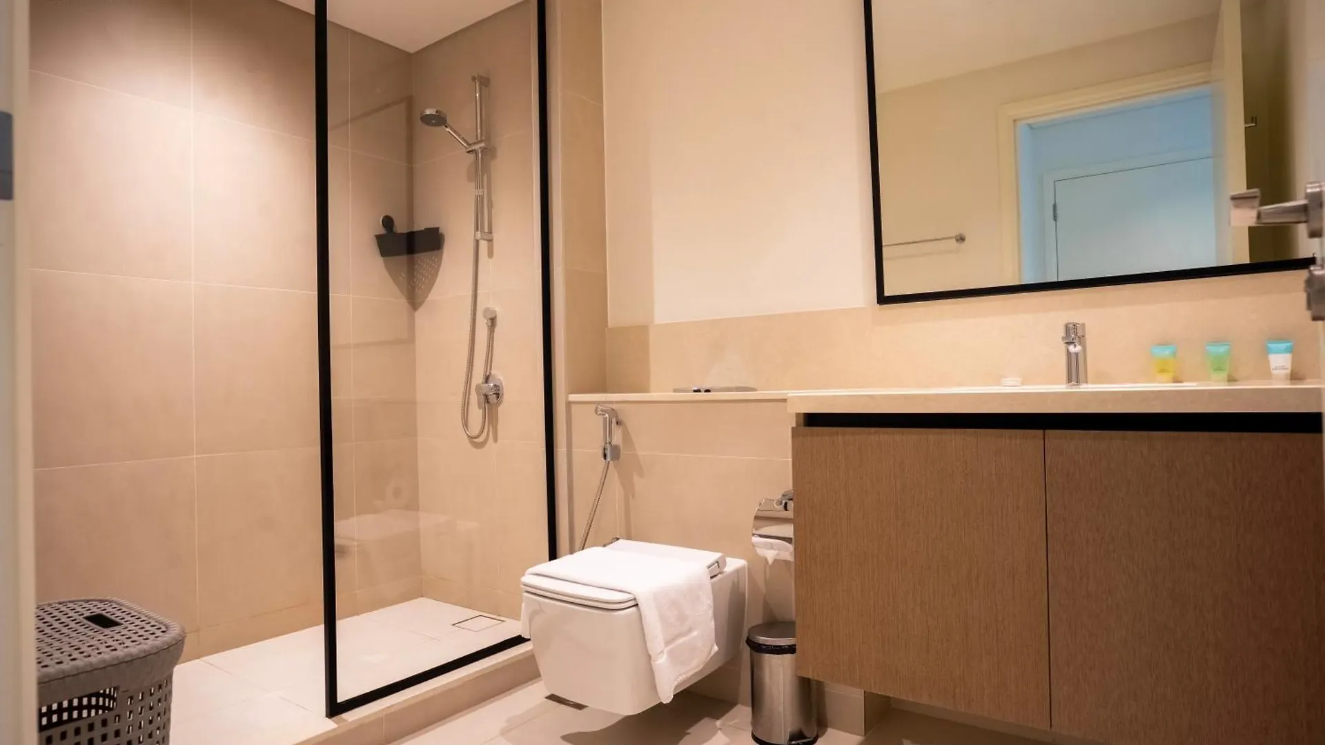 Tick - Burj Crown Luxury 2Br W Balcony & Pool View Lejlighed Dubai Forenede Arabiske Emirater