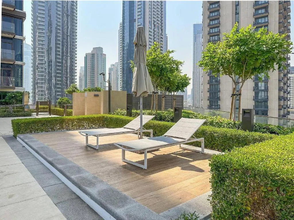 Tick - Burj Crown Luxury 2Br W Balcony & Pool View Apartment Dubai 0*,  United Arab Emirates