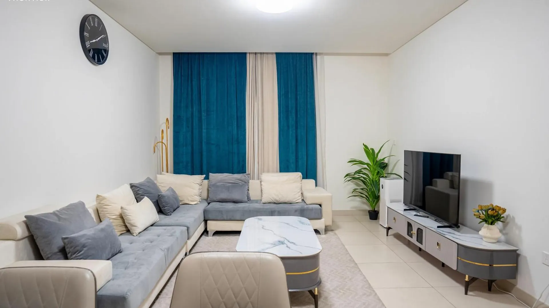 Tick - Burj Crown Luxury 2Br W Balcony & Pool View Apartment Dubai 0*,